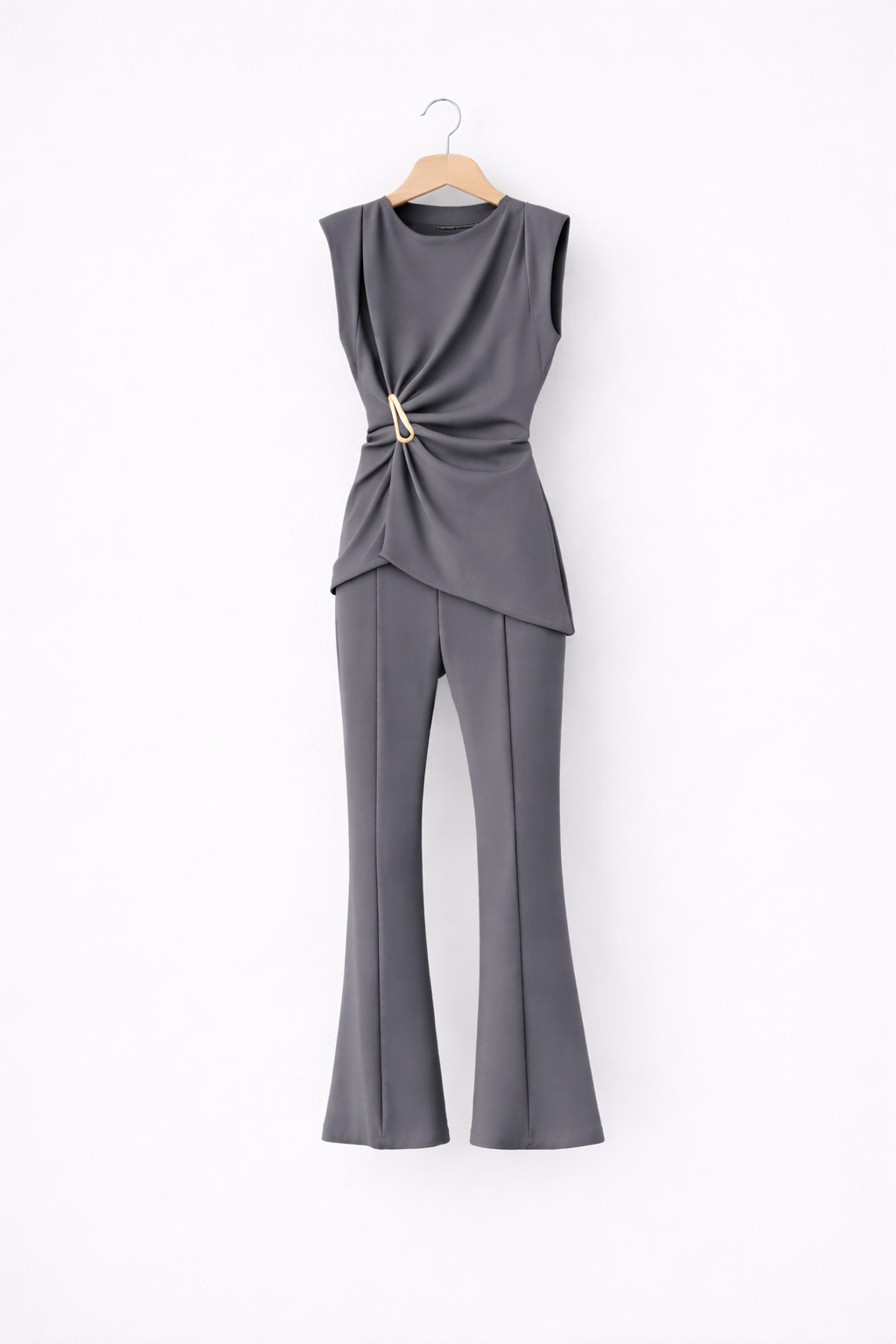 Conjunto entero elegante ajustado