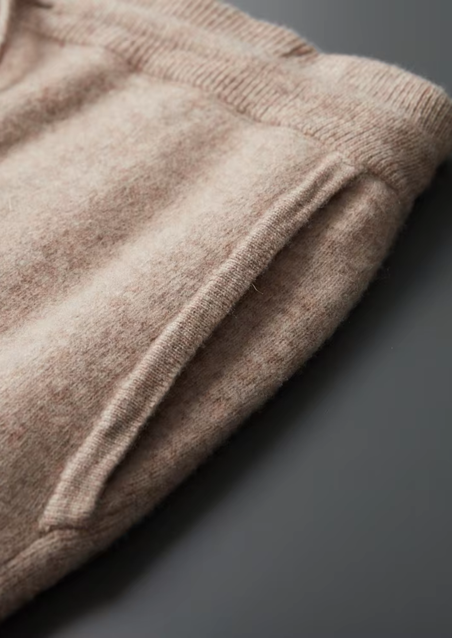 Essential Comfort Jogger™ Unisex – Ajuste Premium para Cualquier Estilo