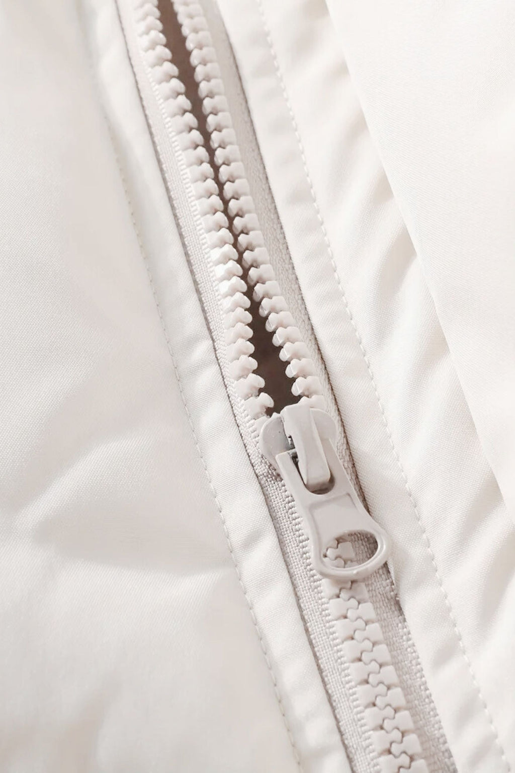 Chaleco Acolchado Minimalista Hombre™ Moderno y Ligero