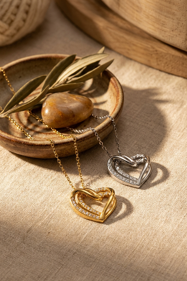 Eternal Heart™ –  Collar Elegante de Corazón con Brillo