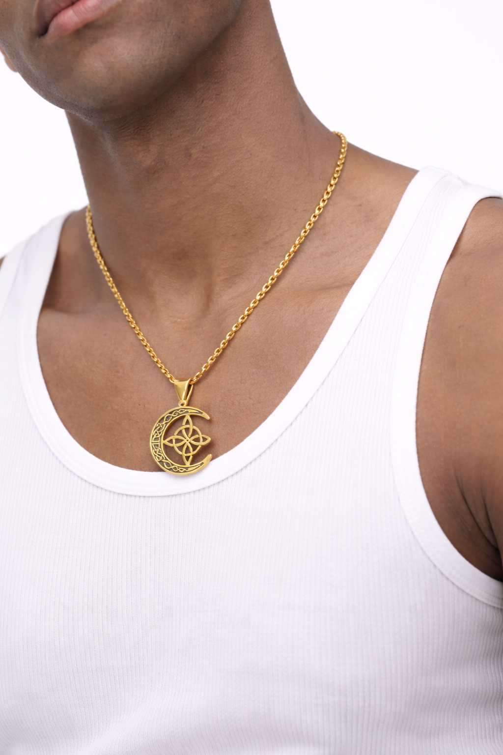 Collar Lunar Celtix™ – Colgante Místico de Nudo Celta con Cadena Premium