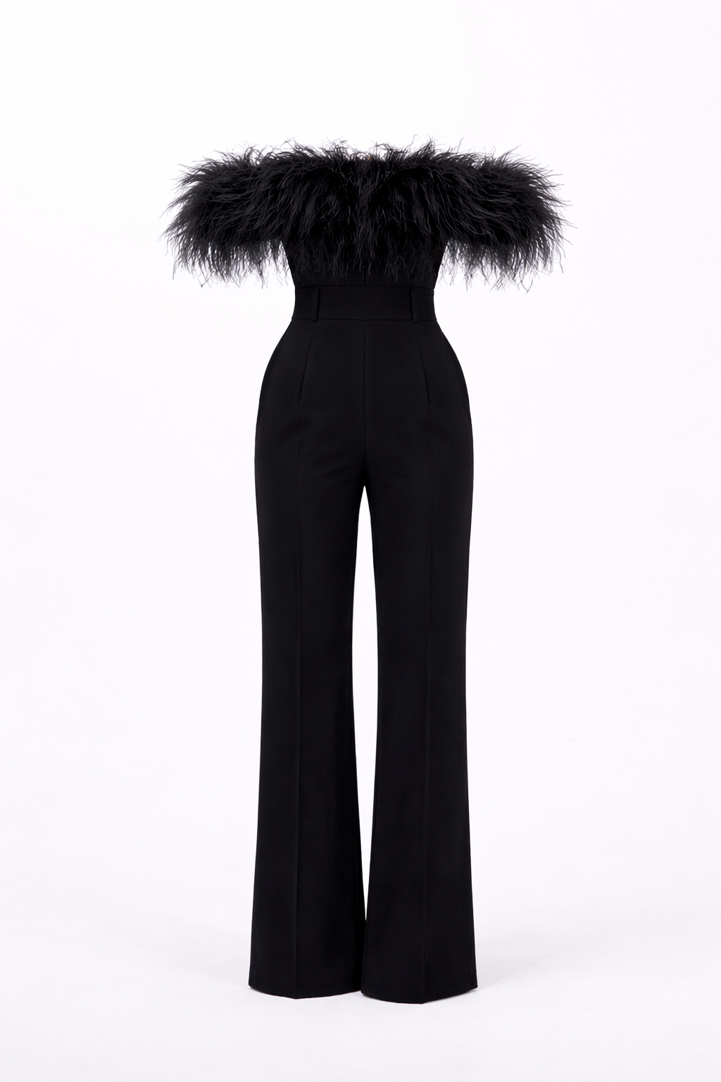 Mono Largo de plumas elegante
