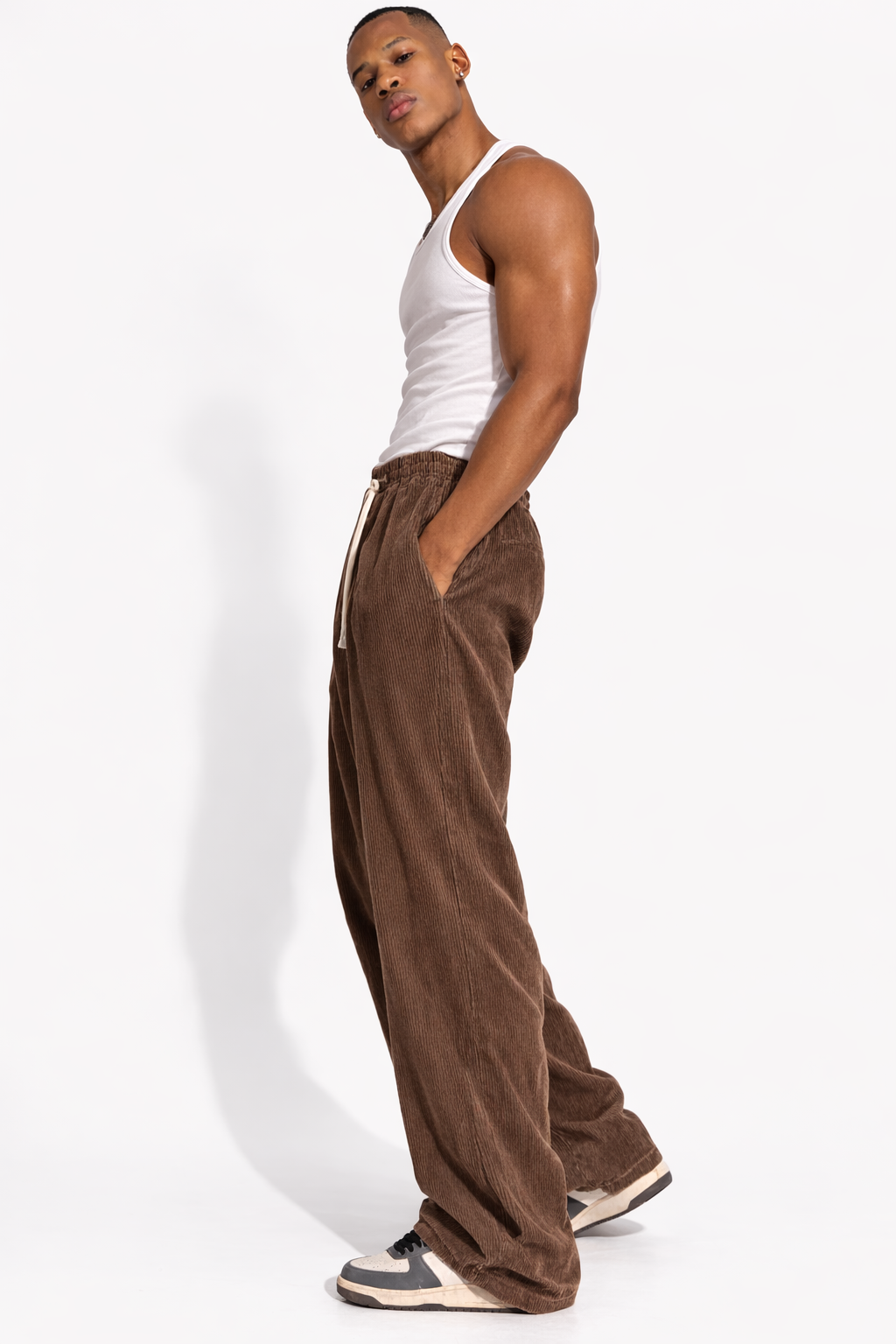 Pantalón Corduroy Wide Fit