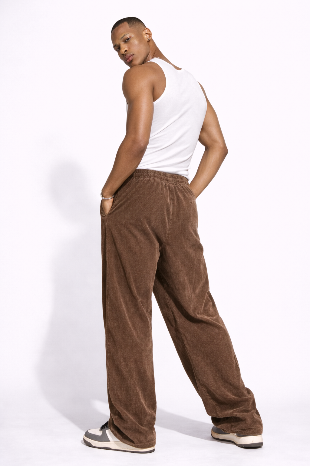 Pantalón Corduroy Wide Fit