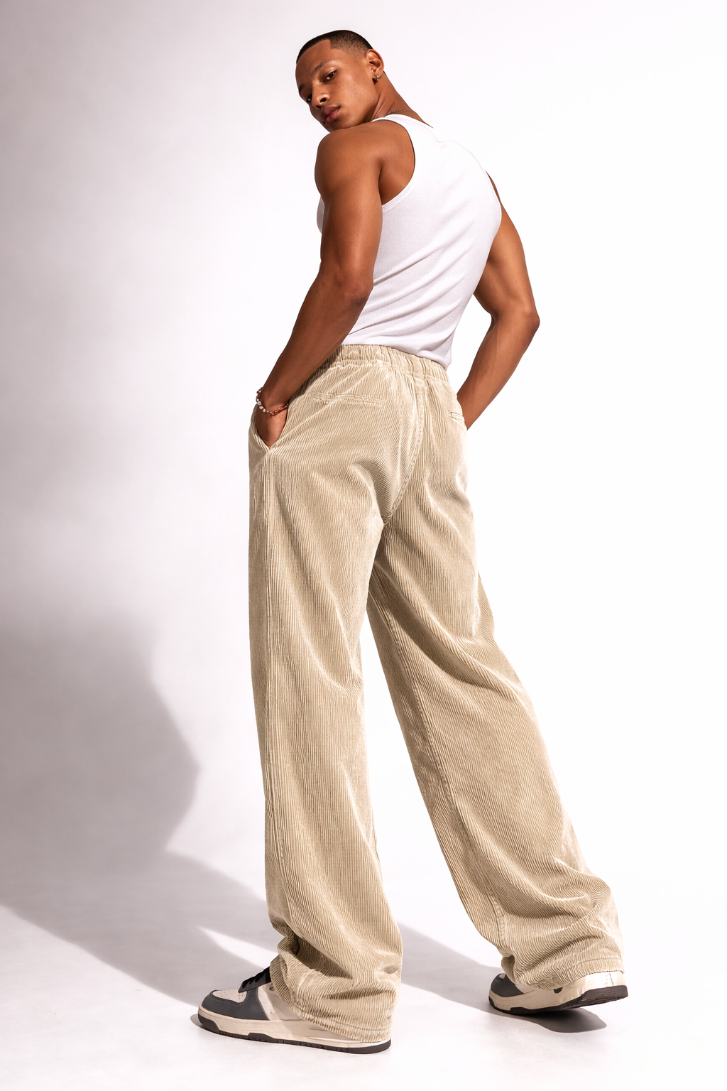 Pantalón Corduroy Wide Fit