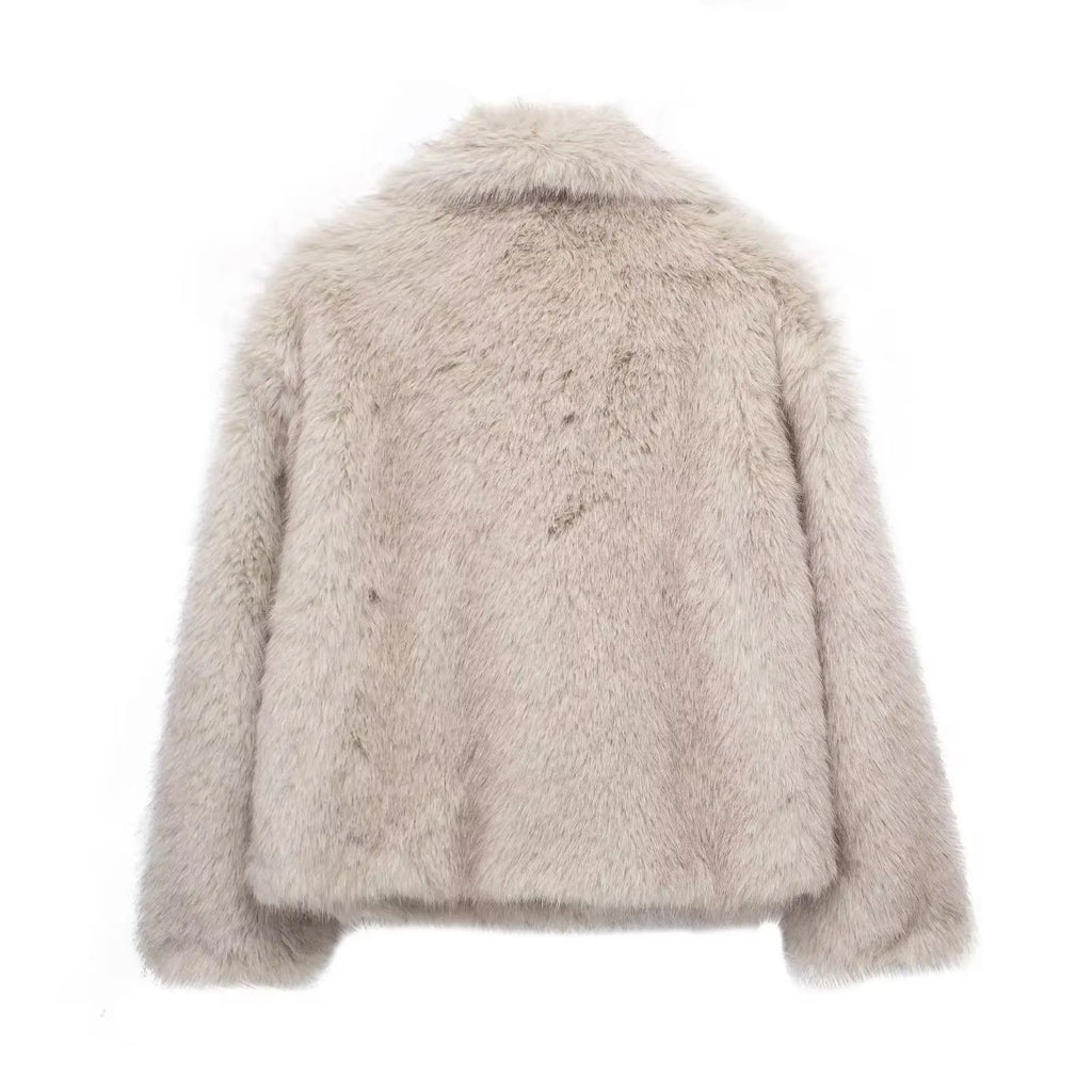 Abrigo Luxe Fur™ – Elegancia Sofisticada y Confort Premium