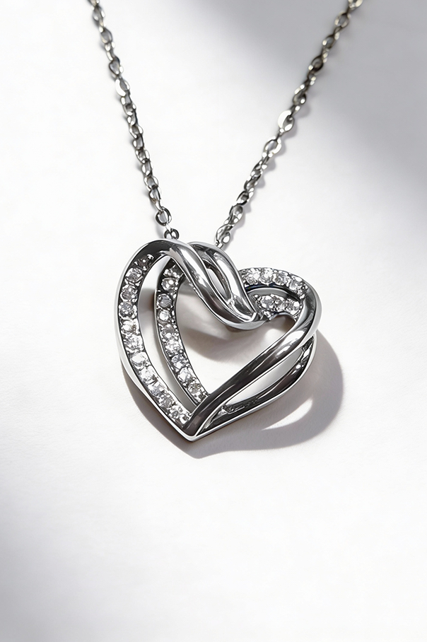 Eternal Heart™ –  Collar Elegante de Corazón con Brillo