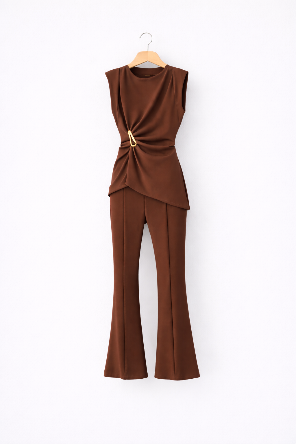 Conjunto entero elegante ajustado