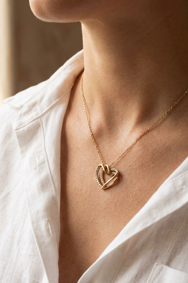 Eternal Heart™ –  Collar Elegante de Corazón con Brillo