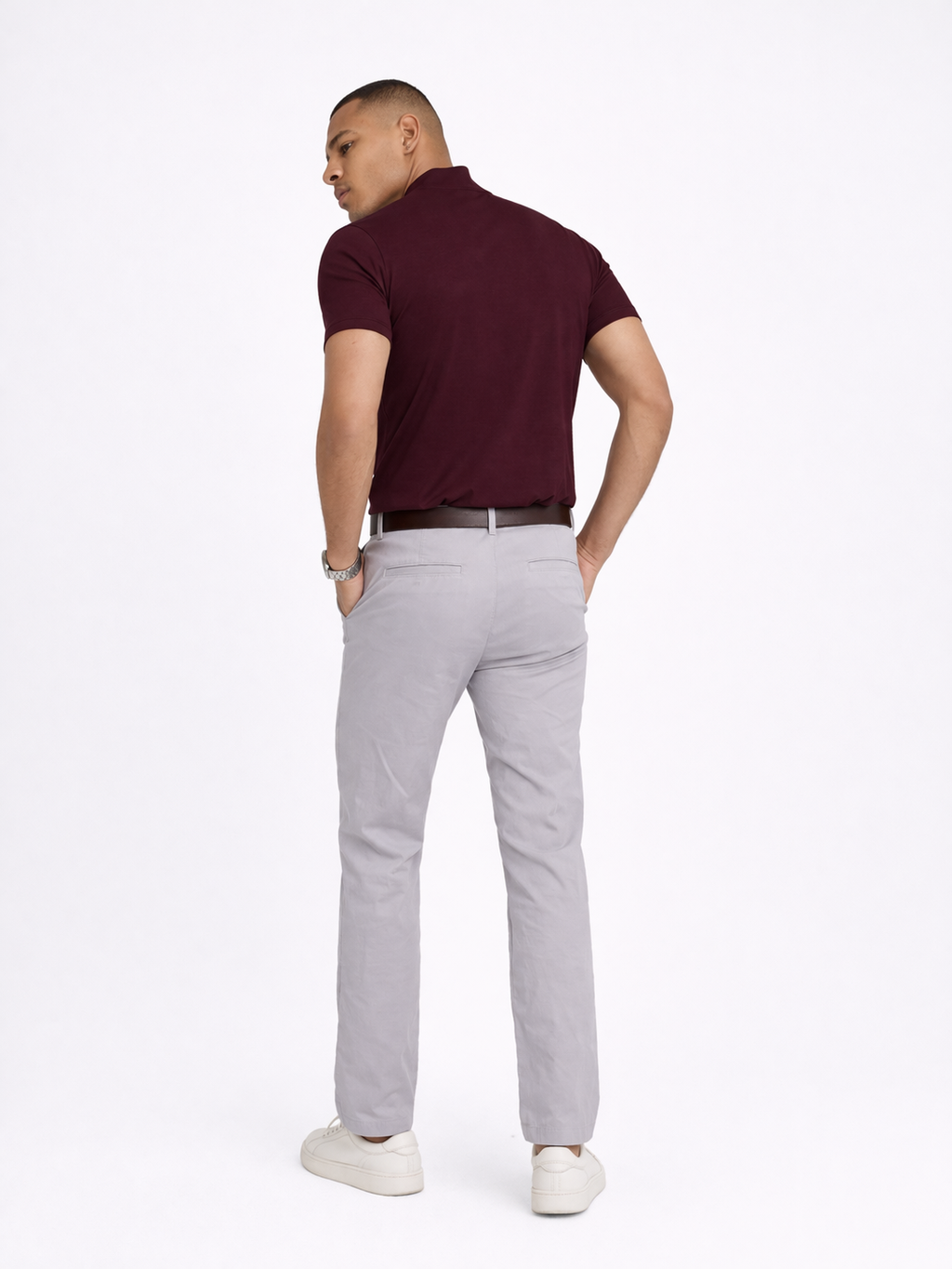 Camiseta Mock Neck Essential Fit™ de Estilo Minimalista Premium